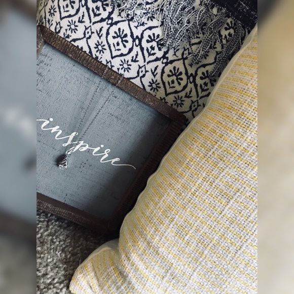 Jewelry - White Gold & Cubic Zirconia Necklace